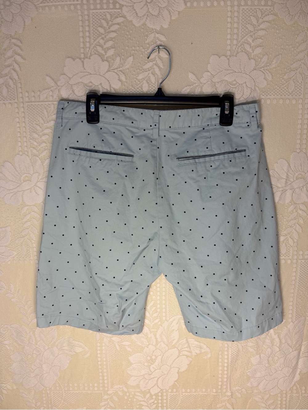 Hudson & Barrow Men's Light Blue Polka Dot Cotton Shorts - Picture 3 of 9